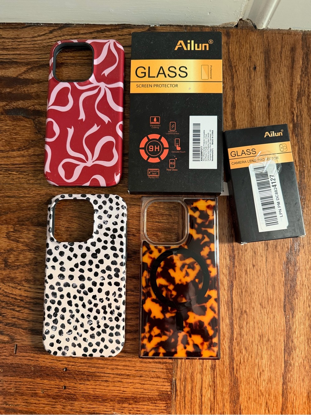 Lot | iPhone 14 Pro phone cases + screen & lens protectors (2 ea) Burga, Flaunt